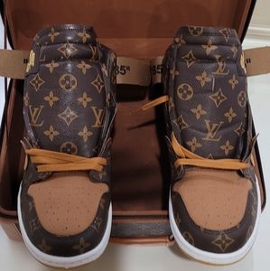 Jordan LV midtops